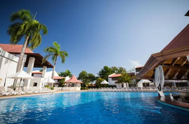 Hotel Blue Bay Villas Doradas Adults only pool